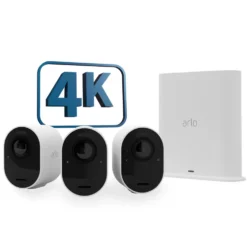 Arlo Ultra 2 Spotlight – Trådlös övervakningskamera 3-pack