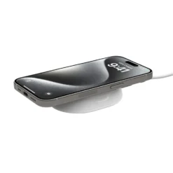 Belkin BoostCharge Pro Laddställ med Qi2 15 W Vit