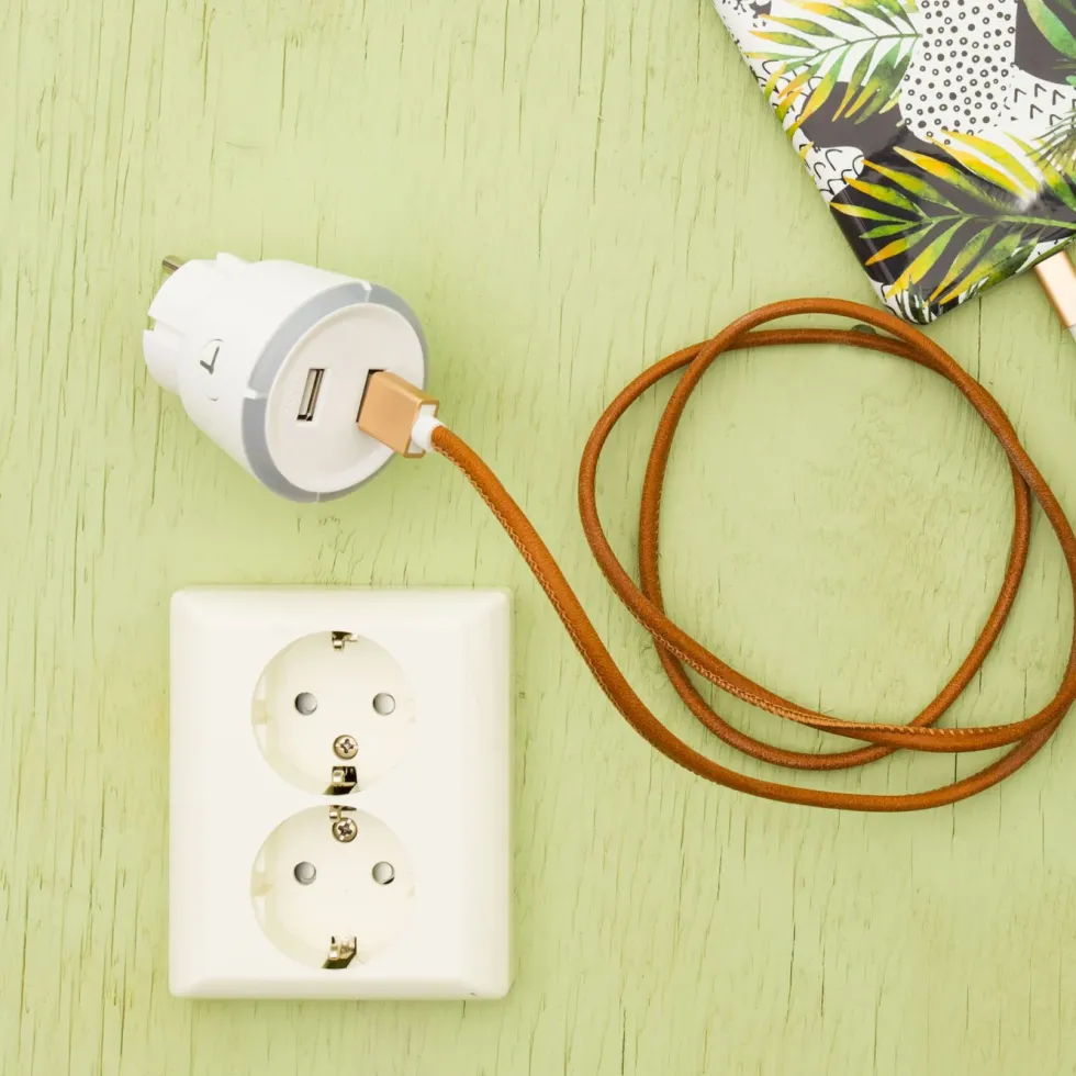 Capidi USB-säkerhetstimer med två portar 3,4 A Vit