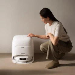 DJI ROMO S – Robotdammsugare och mopp med 3D LiDAR Water Tank Version
