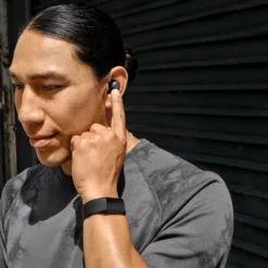 Fitbit Charge 6 Aktivitetsarmband