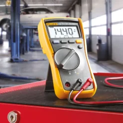 Fluke 115 Multimeter