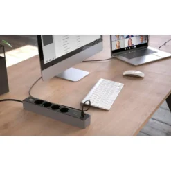 Hama Grenuttag med USB-C/A 65 W PD 4 uttag