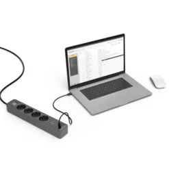 Hama Grenuttag med USB-C/A 65 W PD 4 uttag