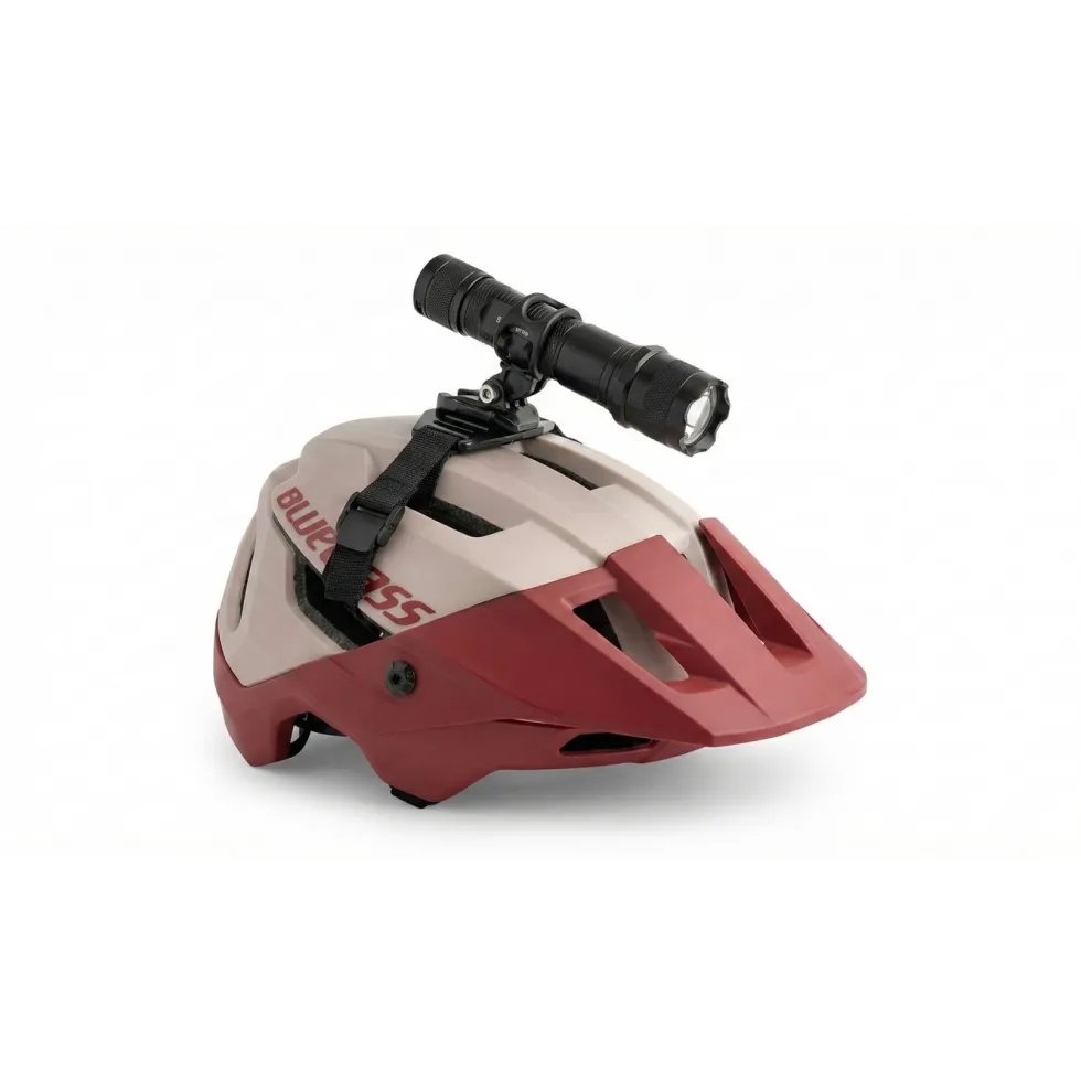 Helmet Mount hjälmfäste för lampa eller actionkamera