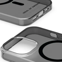 IDEAL OF SWEDEN Clear MagSafe Case – mobilskal till iPhone 13, 14, 15, 16e och 17e Tinted Black