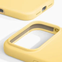 IDEAL OF SWEDEN Silicone MagSafe Case – mobilskal till iPhone 17 Pro Soft Lemon