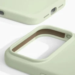 IDEAL OF SWEDEN Silicone MagSafe Case – mobilskal till iPhone 17 Pro Max Sage Green