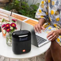 JBL Tuner XL Radio med Dab+ och Bluetooth