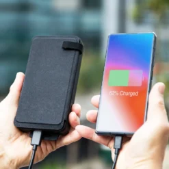 Linocell Powerbank med solcellsladdning 20 W 8000 mAh