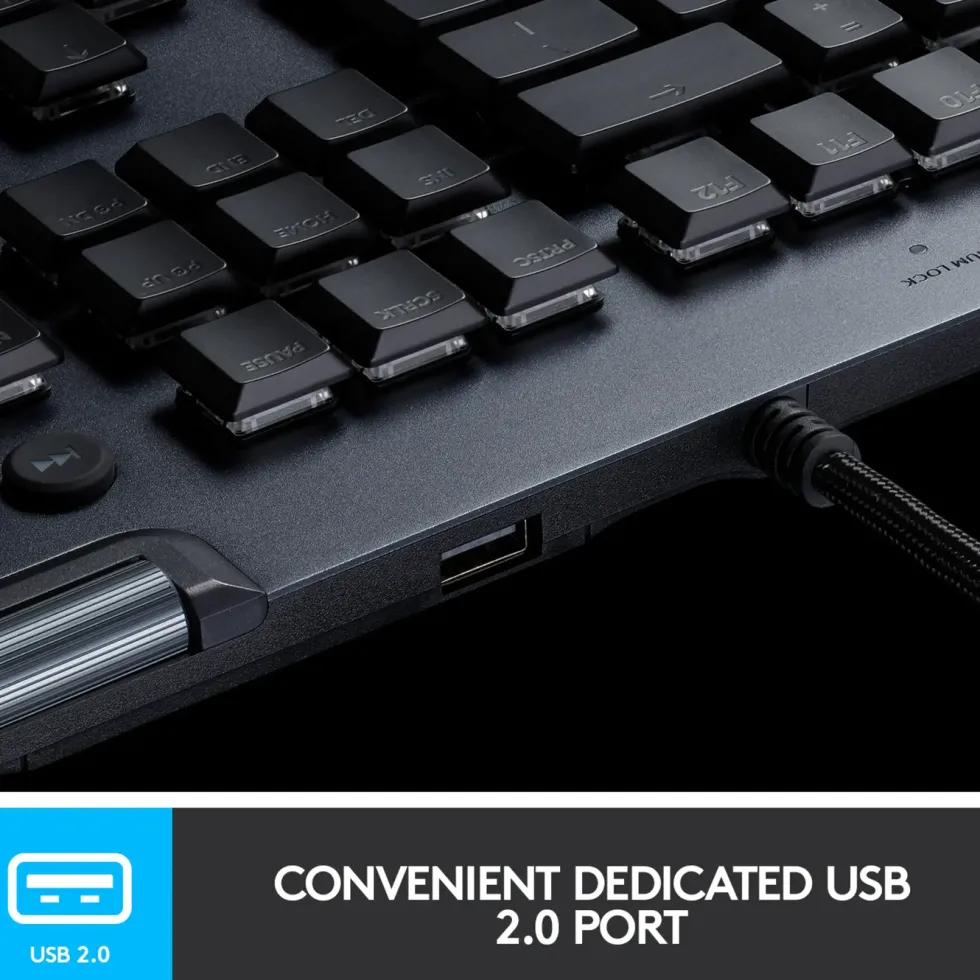 Logitech G 815 Mekaniskt tangentbord GL Clicky