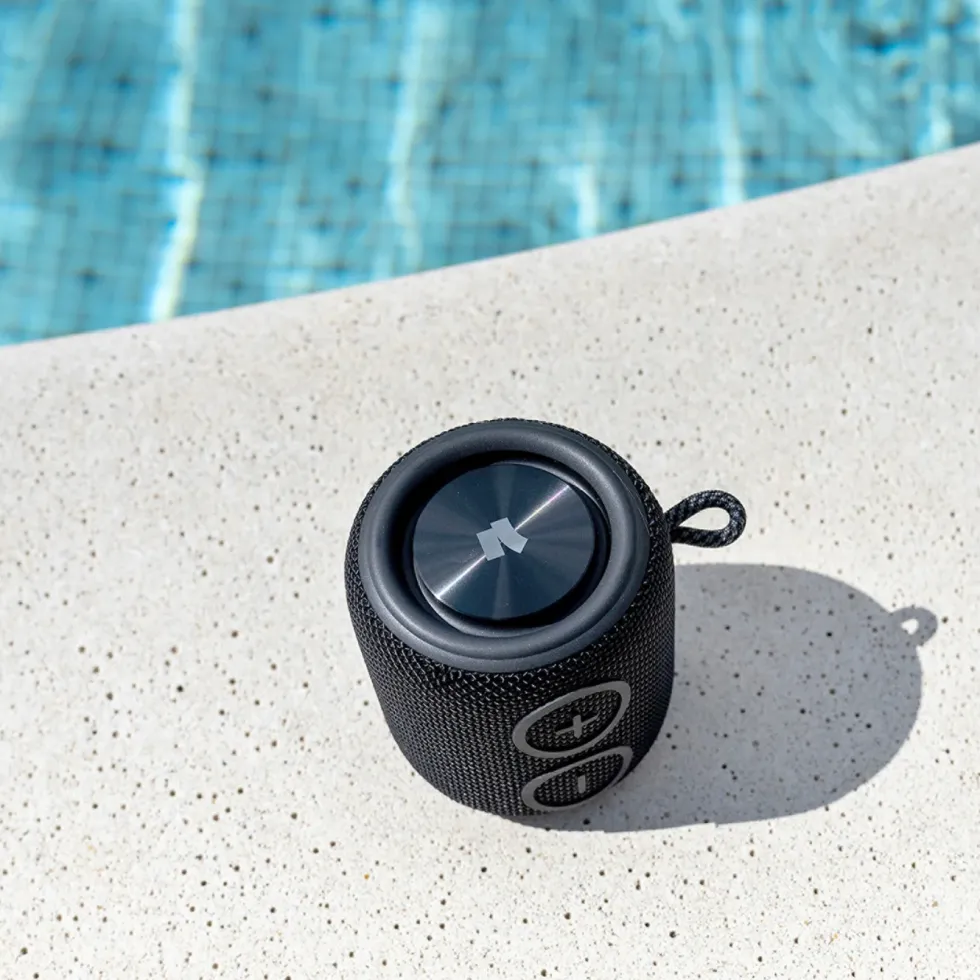 Nomadelic Loud 705 Vattentät Bluetooth-högtalare Svart
