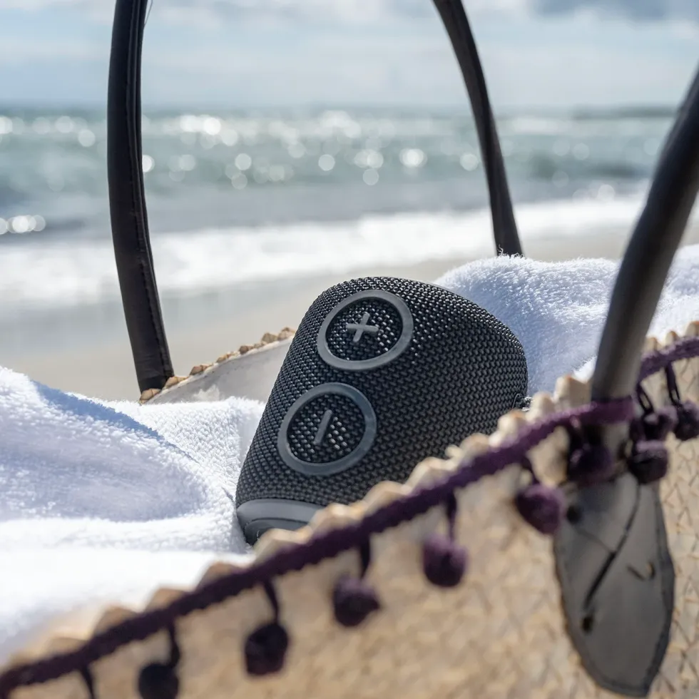 Nomadelic Loud 705 Vattentät Bluetooth-högtalare Svart