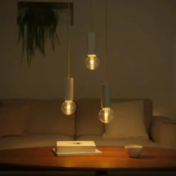 Philips Hue RGB G95 Smart LED-lampa E27 500 lm