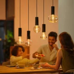 Philips Hue RGB G95 Smart LED-lampa E27 500 lm