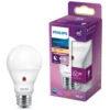 Philips LED-lampa med skymningsrelä E27 806 lm