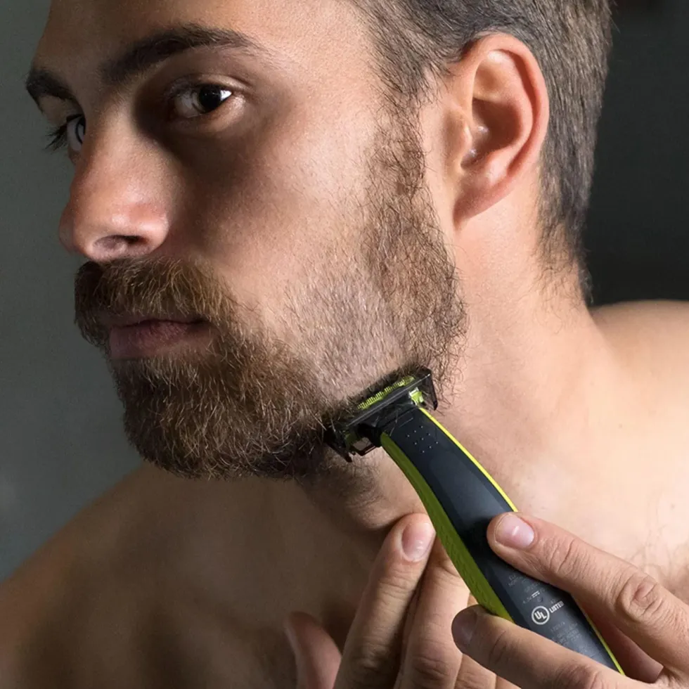 Philips OneBlade 360 skäggtrimmer