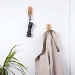 Plegium Smart försvarsspray med Bluetooth Svart