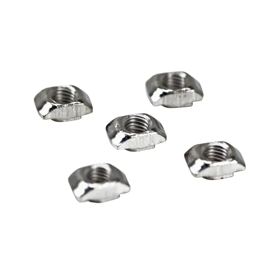 Ratrig Räfflade T-muttrar M5 25-pack