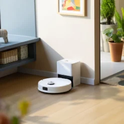 Roborock Q10 VF+ robotdammsugare med basstation Vit
