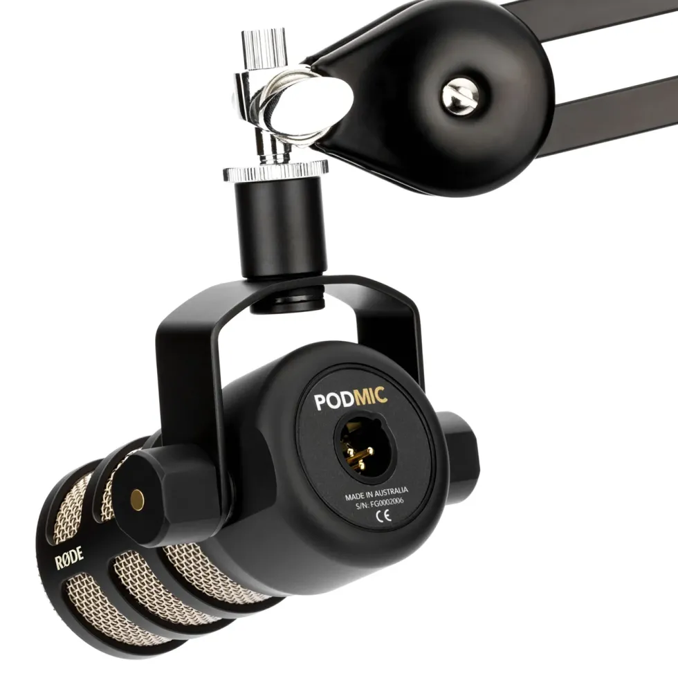 Rode Rodecaster PRO II Podcasting Bundle 4