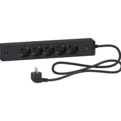 Schneider Electric Grenuttag med brytare och USB-uttag 5-vägs Svart