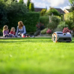 Segway Navimow i105e robotgräsklippare