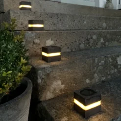 Star Trading Stonecube Trädgårdsbelysning med solceller 2-pack