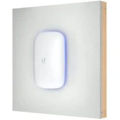 Ubiquiti UniFi U6 Repeater för vägguttag