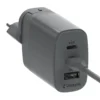 Unisynk 3-portars rese-multiladdare 65W