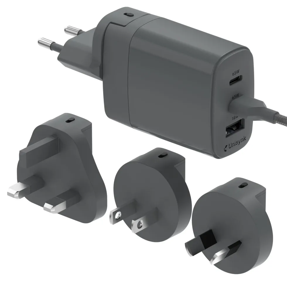 Unisynk 3-portars rese-multiladdare 65W
