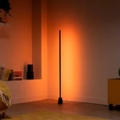WiZ Gradient floor lamp RGBIC Golvarmatur