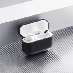WOOLNUT Skal i läder till AirPods Pro 3-laddfodral Svart
