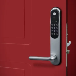 Yale Doorman Classic Home Silver