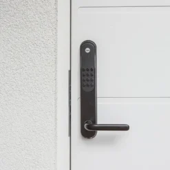 Yale Doorman Classic Home Svart
