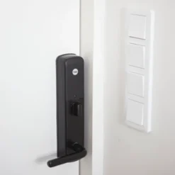 Yale Doorman Classic Home Svart