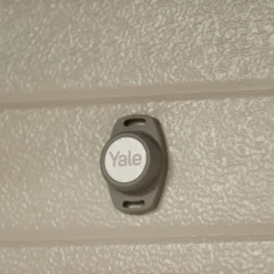 Yale Smart Opener för motordrivna garageportar