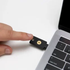 Yubico YubiKey 5C NFC Säkerhetsnyckel med USB-C